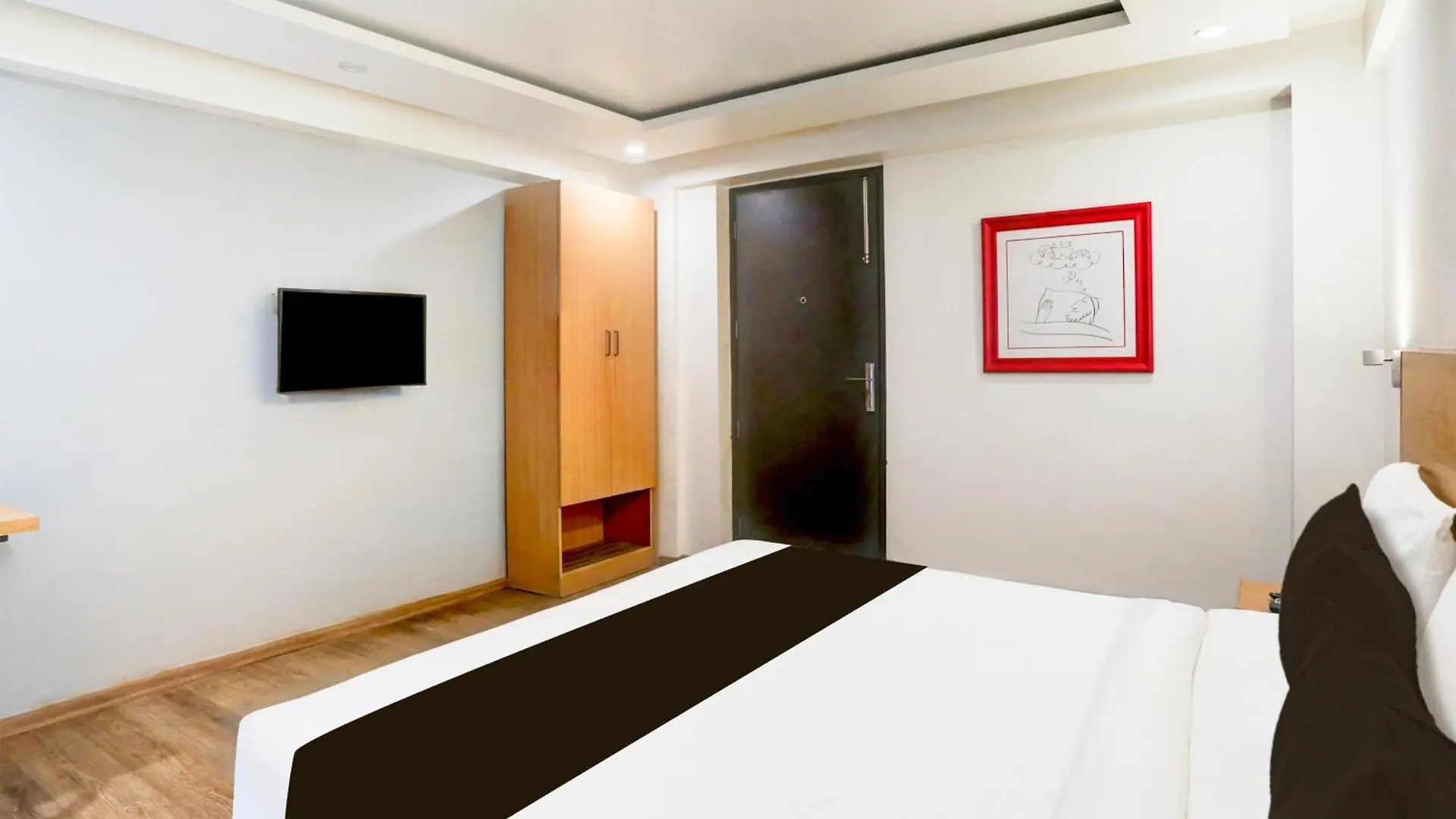 Hotel Super Townhouse Sector 57 Gurgaon Near Hong Kong Bazaar